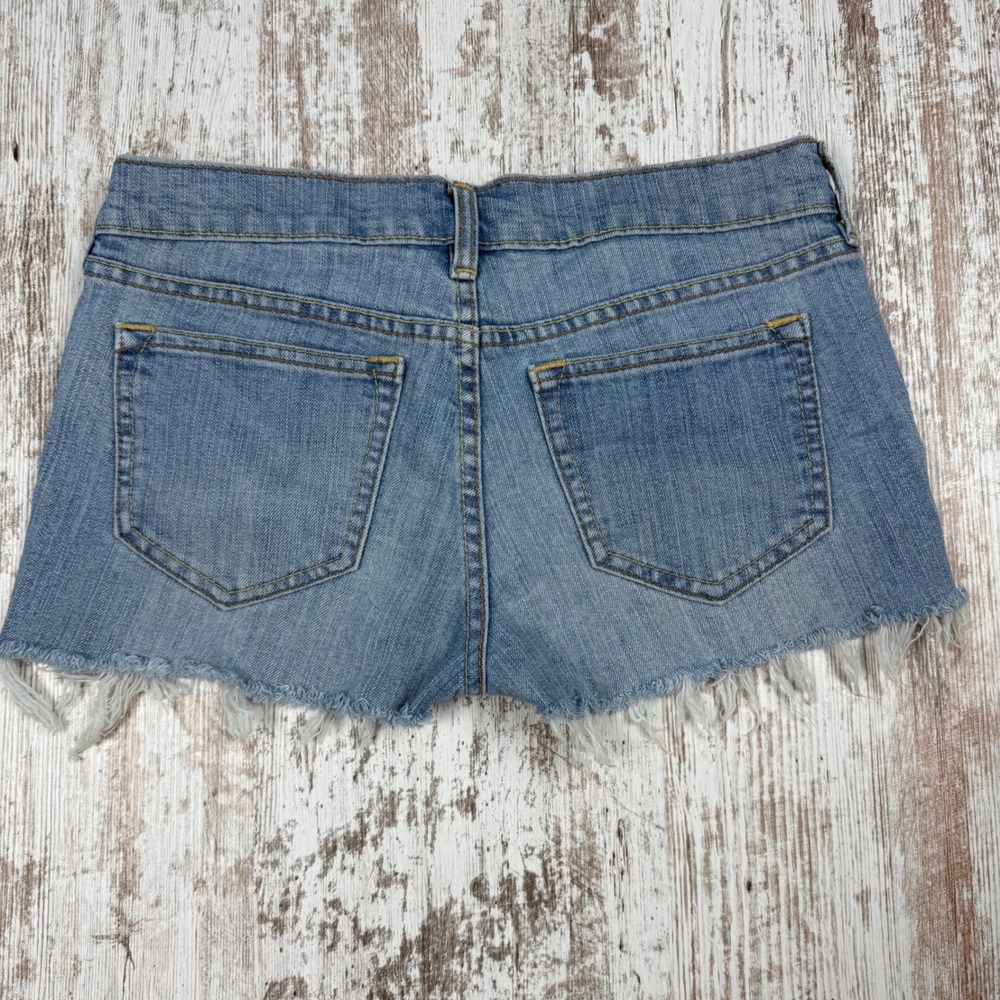 VTG Y2K Old Navy The Diva Low Rise Micro Mini Short Sz 2 Indie Sleeze Light Wash - Picture 2 of 9